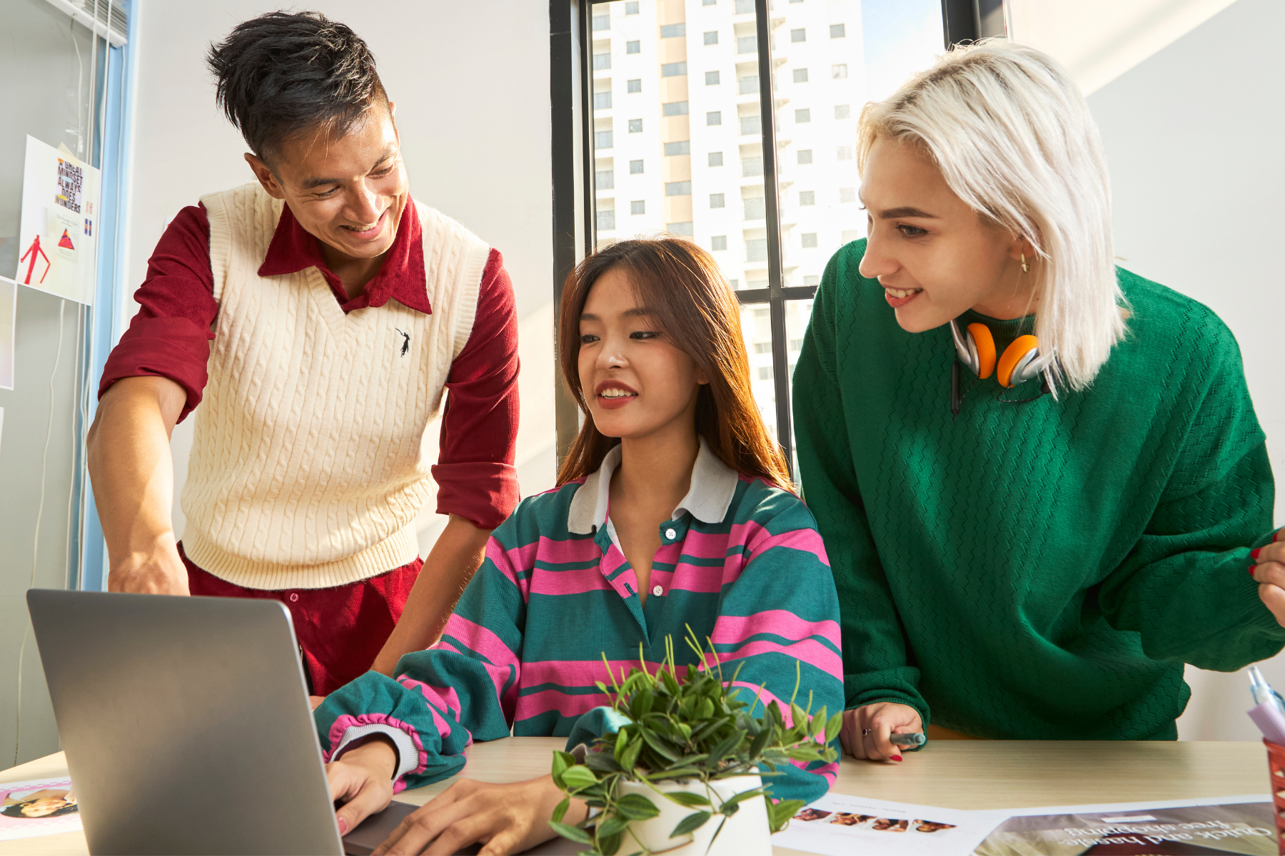 Event planners at a laptop